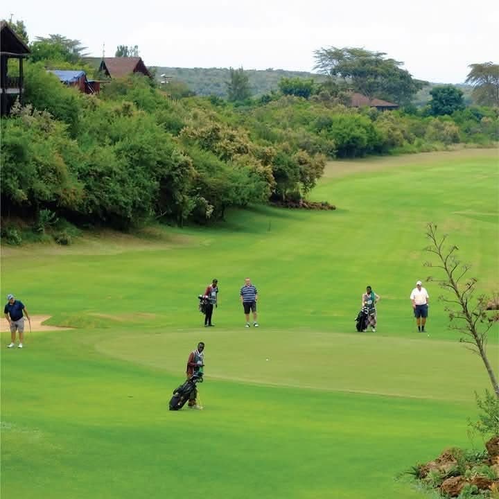 Golf Safaris - Safari experience showcasing Where Luxury Meets the Wild in East Africa