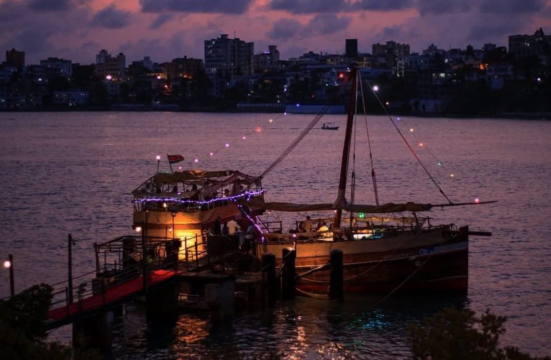 Traditional Dhow Cruises - Safari experience showcasing A Timeless Sailing Adventure in East Africa